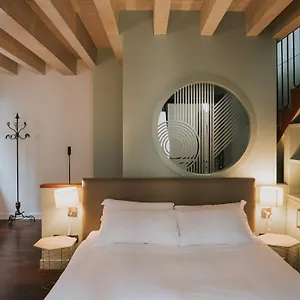 Prestige Boutique Homes - San Babila Apartment Milan